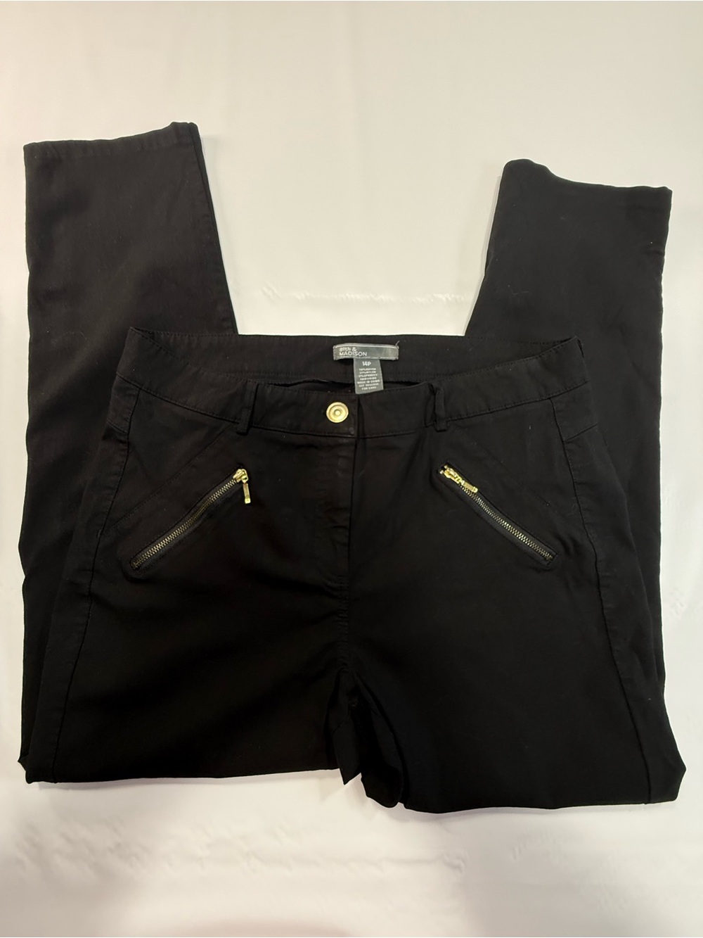 89th & Madison Black Skinny Pants with Gold Zippers